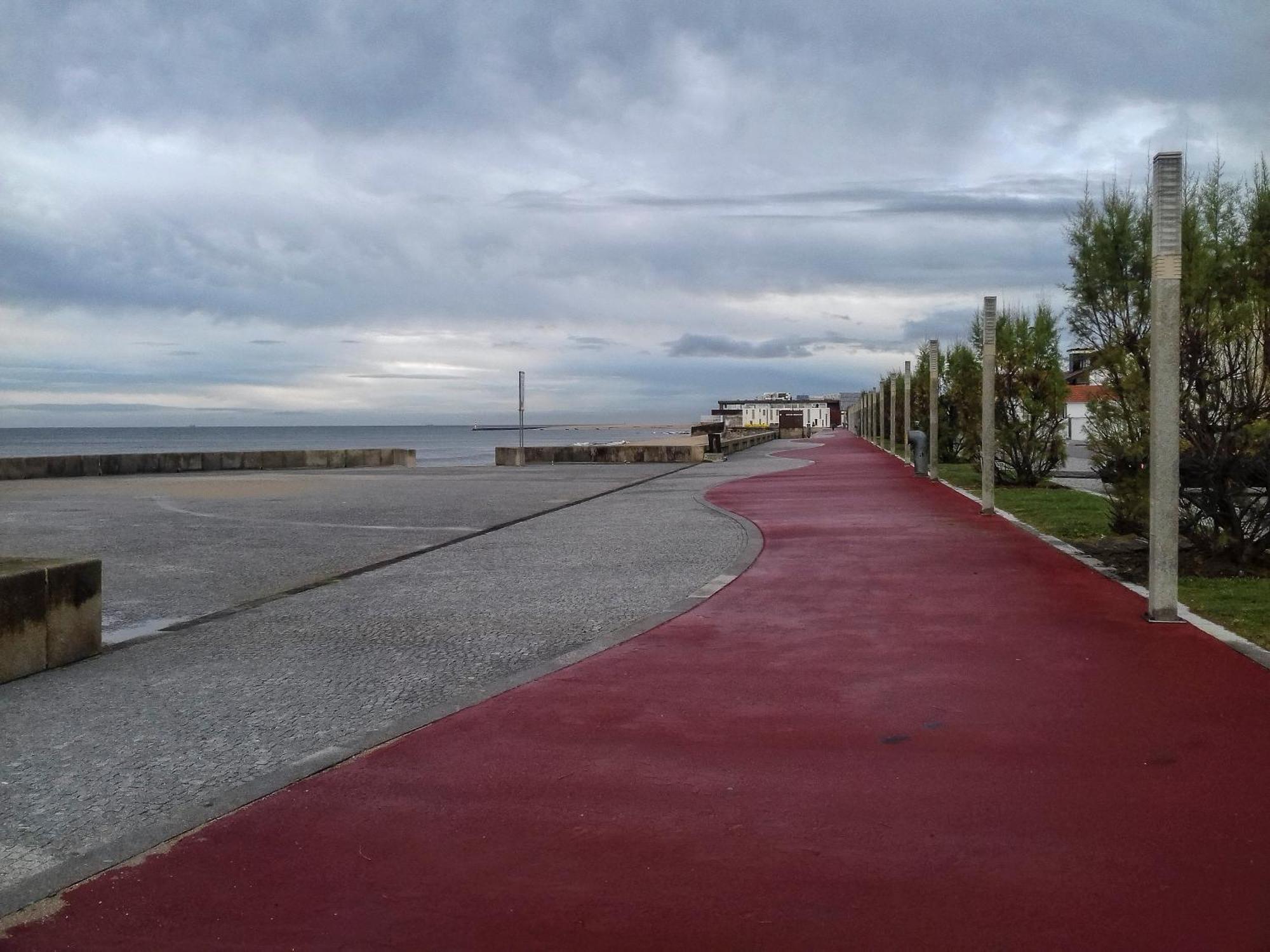 Apeadeiro Do Mar Aguda (Porto) Exterior photo